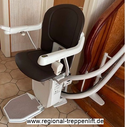 Kurviger Lifta Treppenlift in Utersum